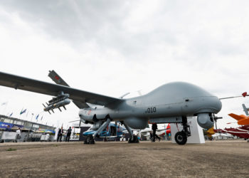 Rafale F4.1: Η πιο σύγχρονη γαλλική «ριπή ανέμου» αποκαλύφτηκε στην έκθεση Le Bourget [pics, vid]