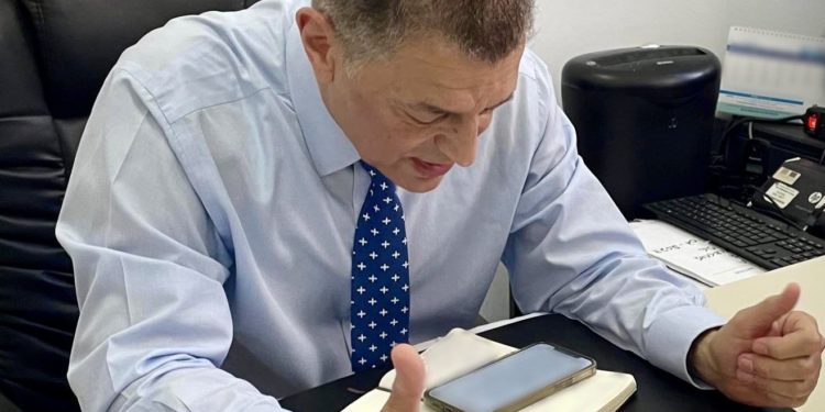 Γιασάρ Γκιουλέρ