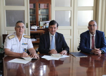 ΓΕΕΘΑ: Υπογραφή σύμβασης με το ΕΚΠΑ για την υποστήριξη της ψυχικής υγείας του προσωπικού των ΕΔ