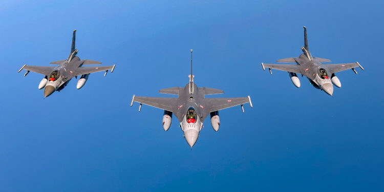 F-16