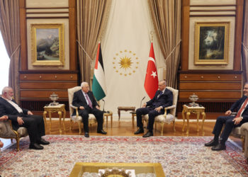 Μαχμούντ Αμπάς