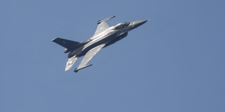 111 Πτέρυγα Μάχης