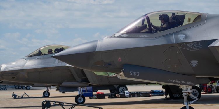 «Δεν υπάρχει οριστική απόδειξη, αλλά είναι πολύ πιθανό να σκοτώθηκε ο Πριγκόζιν» λέει το βρετανικό ΥΠΑΜ [pics]