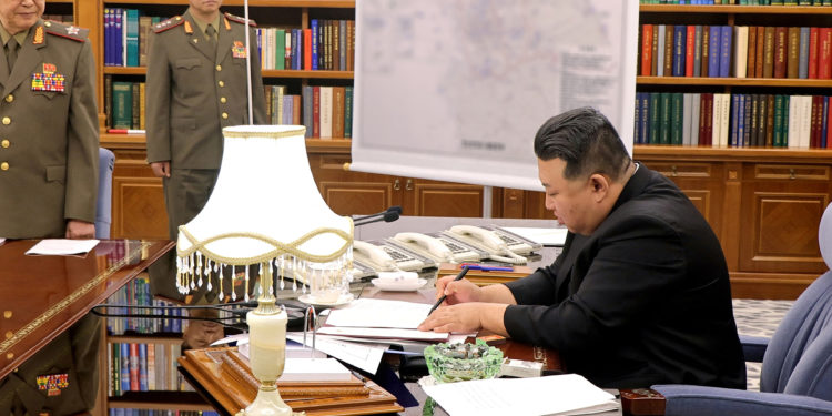 Κιμ Γιονγκ Ουν