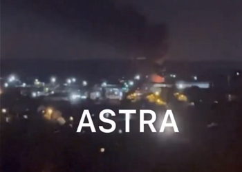 Ρωσία: Εκρήξεις και πυρκαγιά κοντά σε αεροδρόμιο – Νέα «επίσκεψη» UAVs με κατεύθυνση τη Μόσχα [vids]