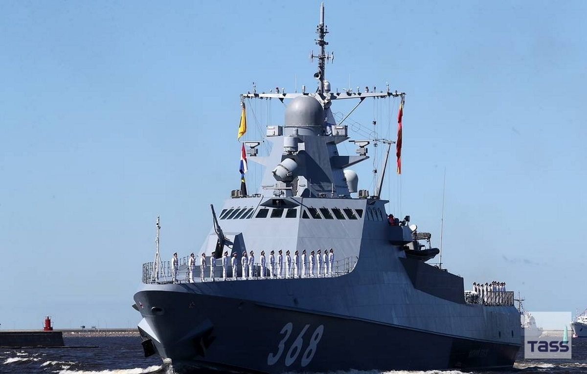 Ρωσικό πλοίο - προειδοποιητικά πυρά