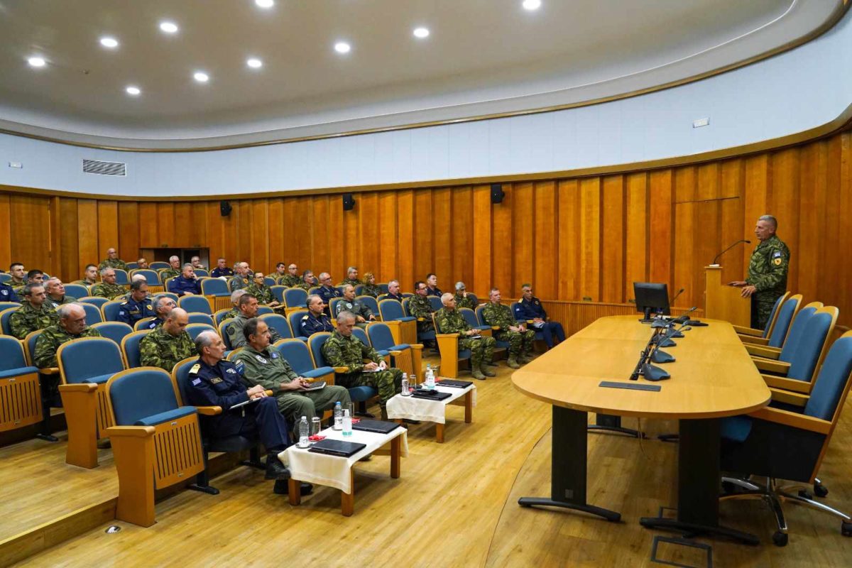 ΠΑΡΜΕΝΙΩΝ – 23