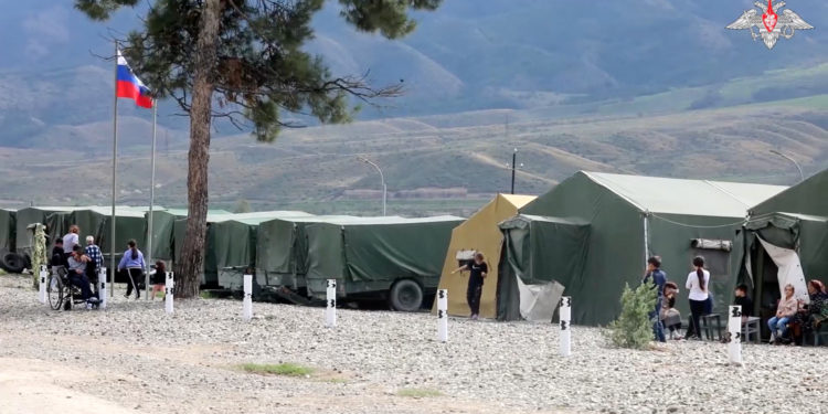 Αζερμπαϊτζάν: Έξι Ρώσοι στρατιώτες της ειρηνευτικής δύναμης σκοτώθηκαν στο Ναγκόρνο Καραμπάχ – 5 παραβιάσεις της εκεχειρίας