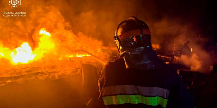 Ουκρανία: «Ρωσικά drones έπληξαν μη στρατιωτικές εγκαταστάσεις στο Δούναβη» – Διαφωνεί η Μόσχα