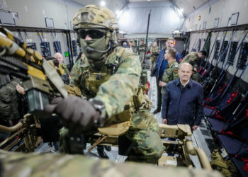 Σολτς - στρατιωτική βοήθεια στην Ουκρανία