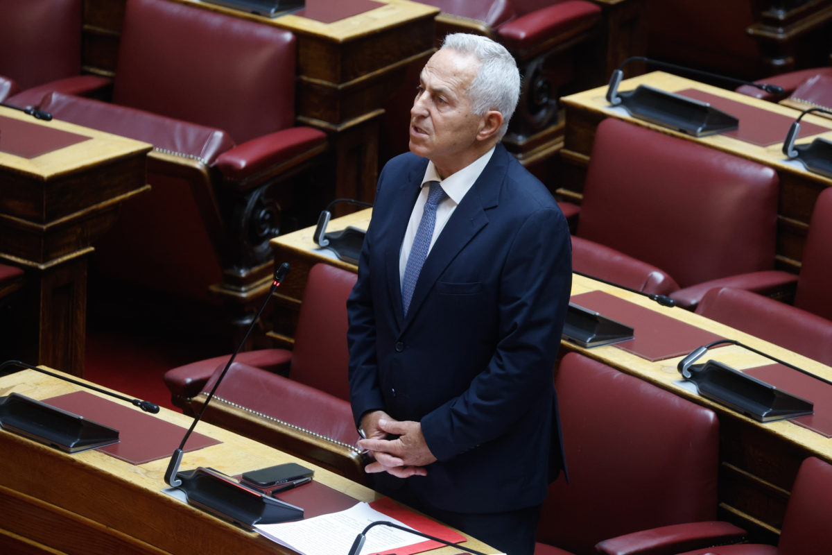 Αποστολάκης