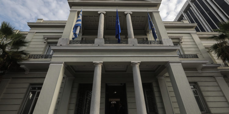 διπλωματικές πηγές - Ελλάδα