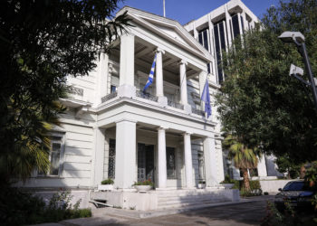 διπλωματικές πηγές