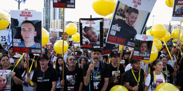 Ισραήλ – Χαμάς: Κοντά σε συμφωνία για απελευθέρωση δεκάδων ομήρων με αντάλλαγμα μια «πενθήμερη παύση πυρός»