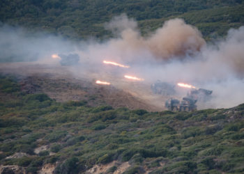 βολές Πυροβολικού