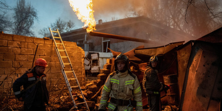 Ντονέτσκ: Έξι νεκροί από ουκρανική πυραυλική επίθεση στα κατεχόμενα από τη Ρωσία εδάφη