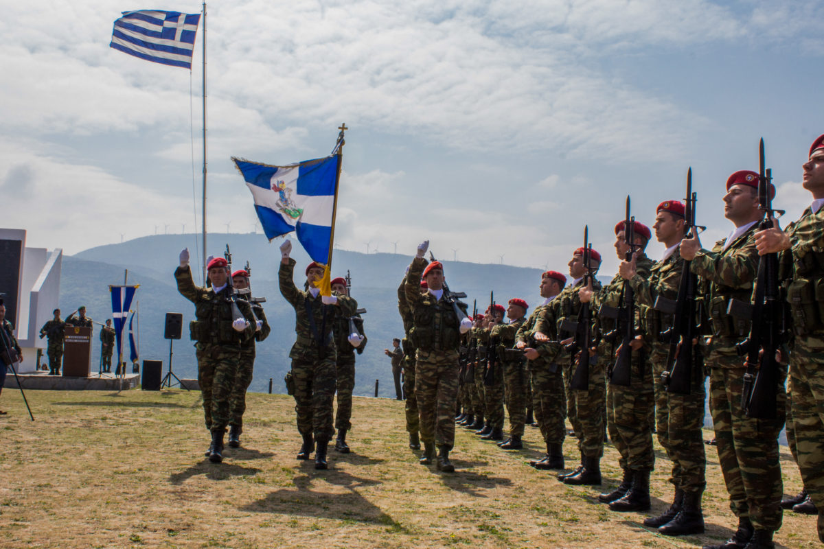 Μνημεία σε Άμυνα