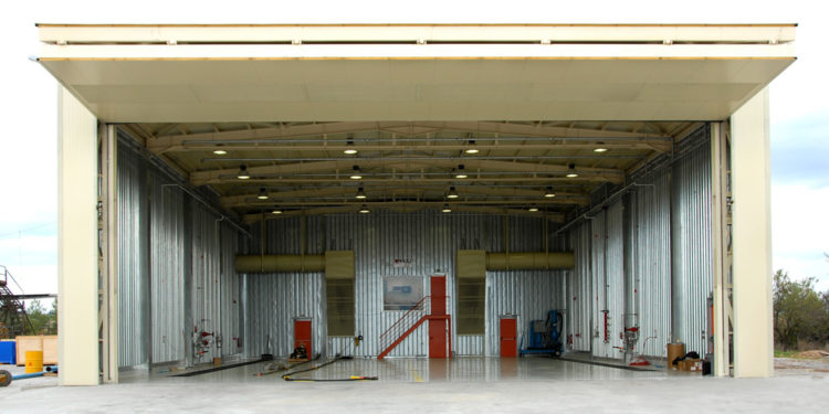 ΕΑΒ: Αποφοίτησαν 209 σπουδαστές των Ηνωμένων Αραβικών Εμιράτων από εκπαιδευτικό πρόγραμμα τεχνικών αεροσκαφών