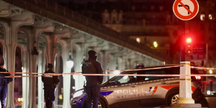 επίθεση - Παρίσι