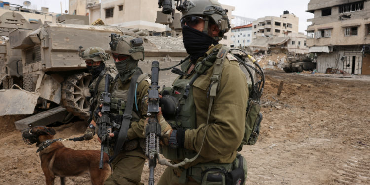 IDF: Οι Ισραηλινοί ανακάλυψαν τη «μεγαλύτερη σήραγγα» της Χαμάς στη Λωρίδα της Γάζας [vid]