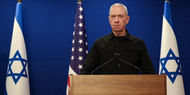 Γιόαβ Γκάλαντ