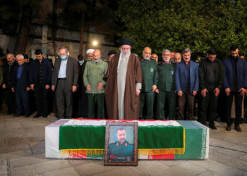 Κηδεία Μουσαβί: Παρουσία του Χαμενεΐ, οι Φρουροί της Επανάστασης ορκίζονται την «εξαφάνιση» του Ισραήλ