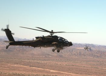 Apache: Τα ελικόπτερα του αμερικανικού Στρατού εξοπλίζονται με Spike NLOS