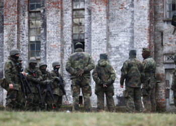 IDF: «Οι Ισραηλινοί όμηροι που σκοτώθηκαν κρατούσαν λευκή σημαία – Παραβιάσαμε τους κανόνες εμπλοκής»