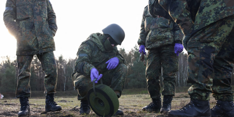 Μπέλγκοροντ: Ρώσοι παραστρατιωτικοί προσκείμενοι στην Ουκρανία ανέλαβαν την ευθύνη για νέα επίθεση