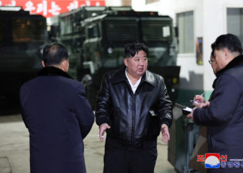 Κιμ Γιονγκ Ουν: Χαρακτηρίζει τη Νότια Κορέα «κυριότερο εχθρό» της χώρας του