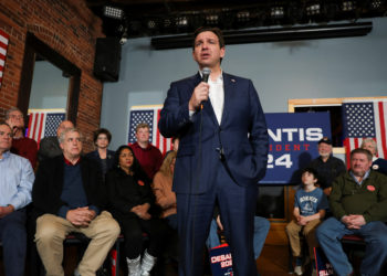 Ρον ΝτεΣάντις