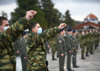 Δένδιας: Προαναγγέλλει αλλαγές στην στρατιωτική θητεία με βάση το «φινλανδικό μοντέλο»