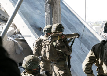 Γάζα: «Το νοσοκομείο Νάσερ έμεινε λειτουργικό κατά την διάρκεια των εφόδων μας», λέει το Ισραήλ