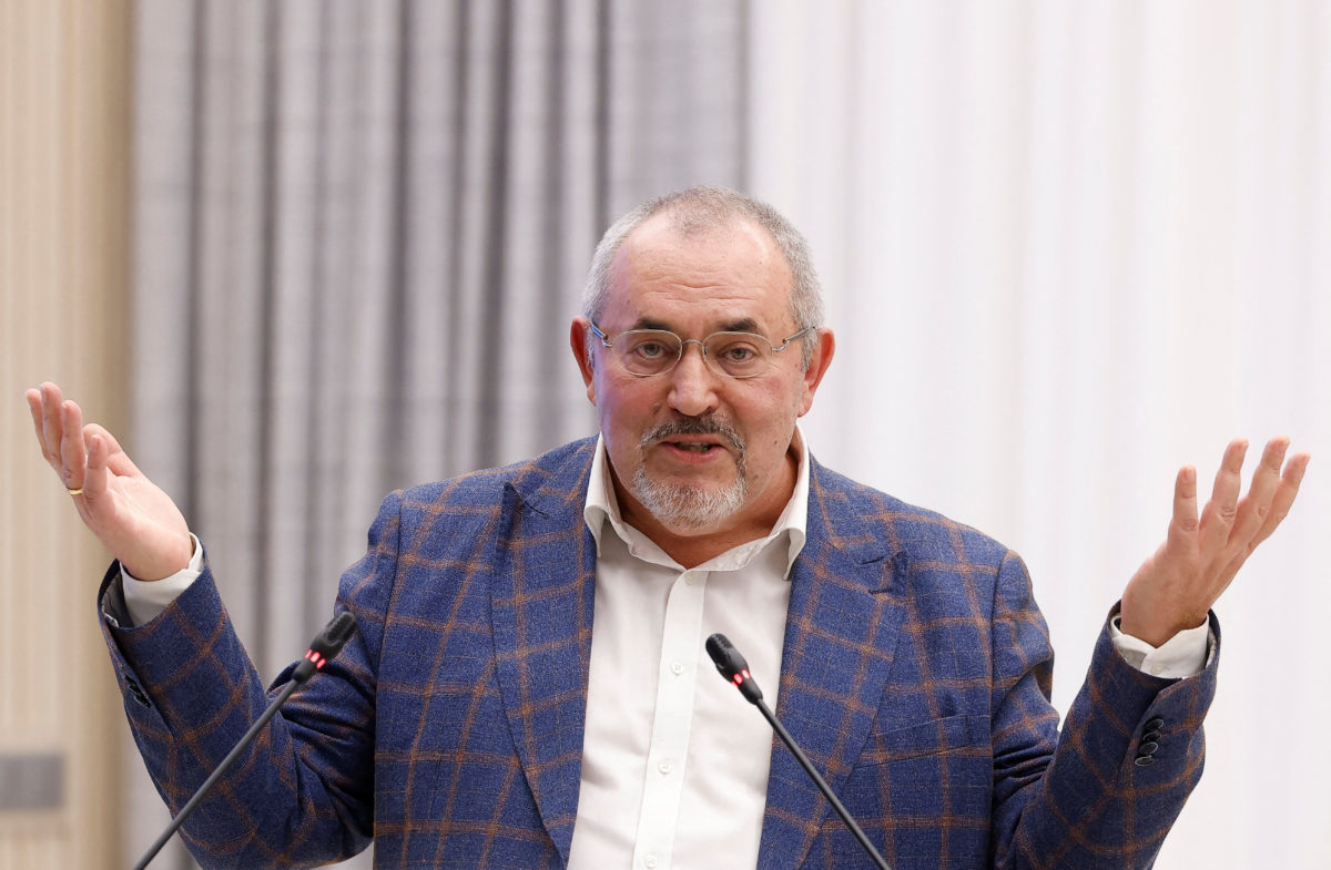 Ναντιέζντιν