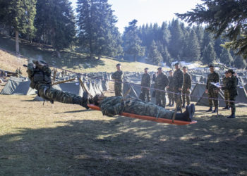 Αρχηγός ΓΕΣ: Επισκέφθηκε την Έδρα της 1ης ΣΤΡΑΤΙΑΣ «ΑΧΙΛΛΕΑΣ» [pics]