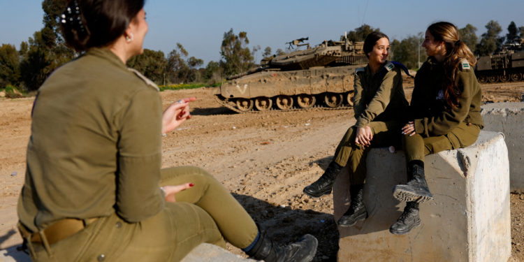 Τζον Κίρμπι