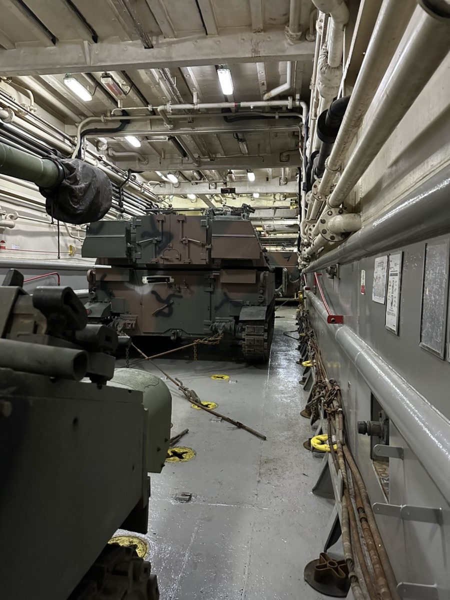 ΑΙΓΙΑΛΟΣ 1/24