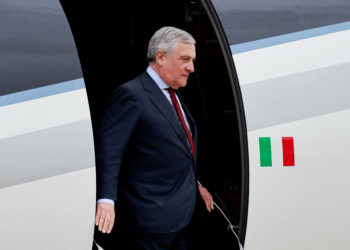 «Ούτε που το σκεφτόμαστε να στείλουμε δυνάμεις στην Ουκρανία» ξεκαθαρίζει ο Ιταλός Υπουργός Εξωτερικών