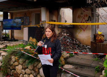 Αμίτ Σουσάνα: Η πρώην όμηρος λύνει την σιωπή της για την σεξουαλική βία που υπέστη στα χέρια της Χαμάς – «Παγκόσμια δράση» ζητά το Ισραήλ [vids]