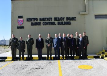 ΥΠΕΘΑ: Επισκέψη αντιπροσωπείας του ΥΠΑΜ Αυστρίας σε στρατιωτικές εγκαταστάσεις στην Κρήτη