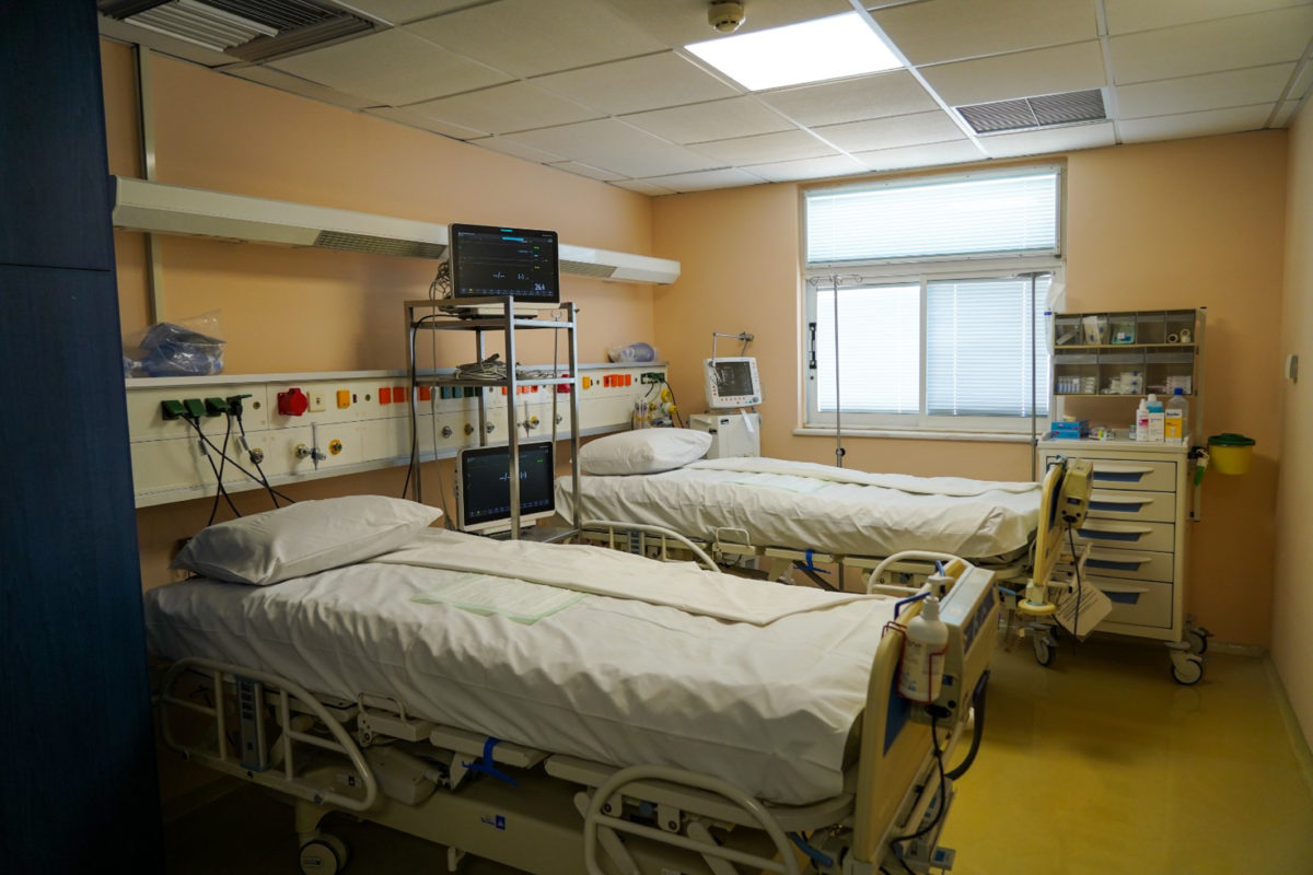 στρατιωτικά νοσοκομεία