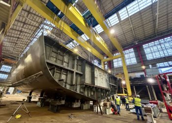 Ναυπηγεία Σαλαμίνας - Belharra