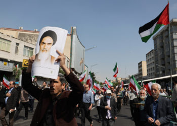 Ιράν: «Αυτά που έπληξαν την Ισφαχάν ήταν παιδικά παιχνίδια όχι drones», λέει ο ΥΠΕΞ