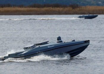 Η Τσεχία «έκλεισε» την προμήθεια για μισό εκατομμύριο οβίδες πυροβολικού για την Ουκρανία