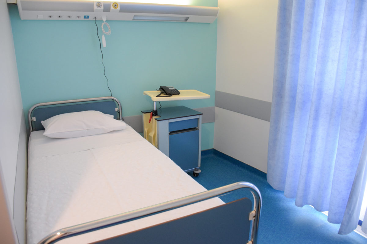 Χαρδαλιάς: Εγκρίθηκε χρηματοδότηση 6 εκατ. ευρώ για τα στρατιωτικά νοσοκομεία της Αττικής – Αναλυτικά οι προμήθειες εξοπλισμού