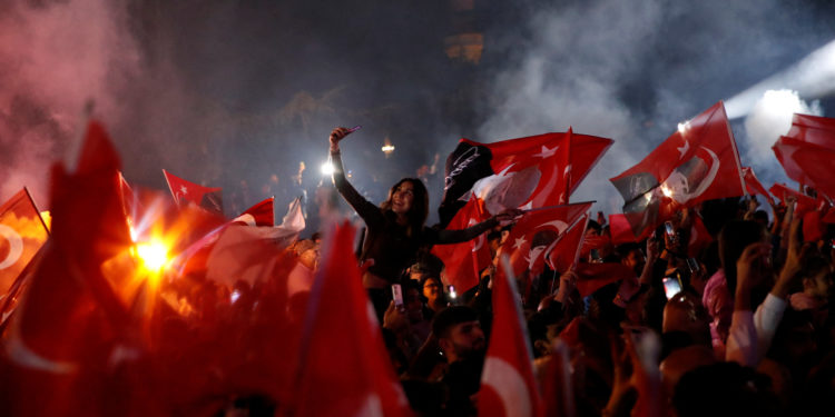 Δημοτικές εκλογές στην Τουρκία: «Η μεγαλύτερη ήττα στην καριέρα του Ερντογάν» – Και τώρα, τι;