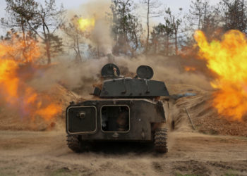 FSB: Η ρωσική υπηρεσία ασφαλείας κατέσχεσε δεκάδες κιλά αυτοσχέδιων εκρηκτικών – «Αιχμές» κατά της Ουκρανίας [vids]