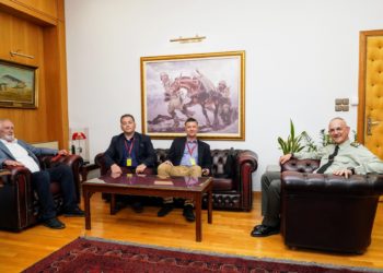 Αρχηγός ΓΕΕΘΑ: Συναντήθηκε με το Σωματείο Οικογενειών Ενόπλων Δυνάμεων