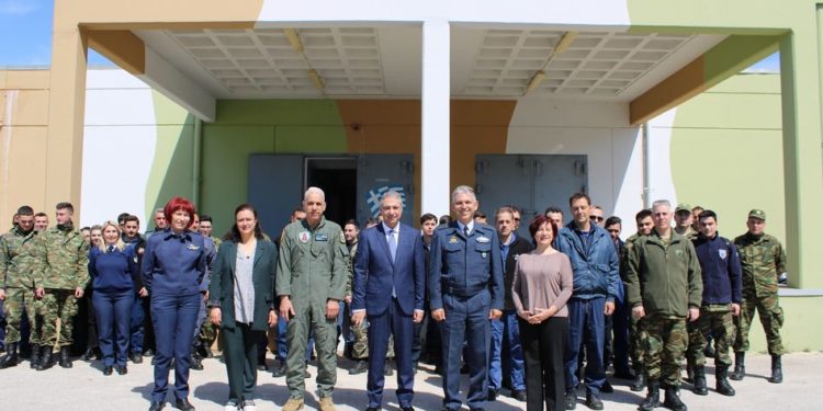 116 Πτέρυγα Μάχης