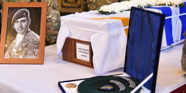 Χριστάκης Αλεξάνδρου